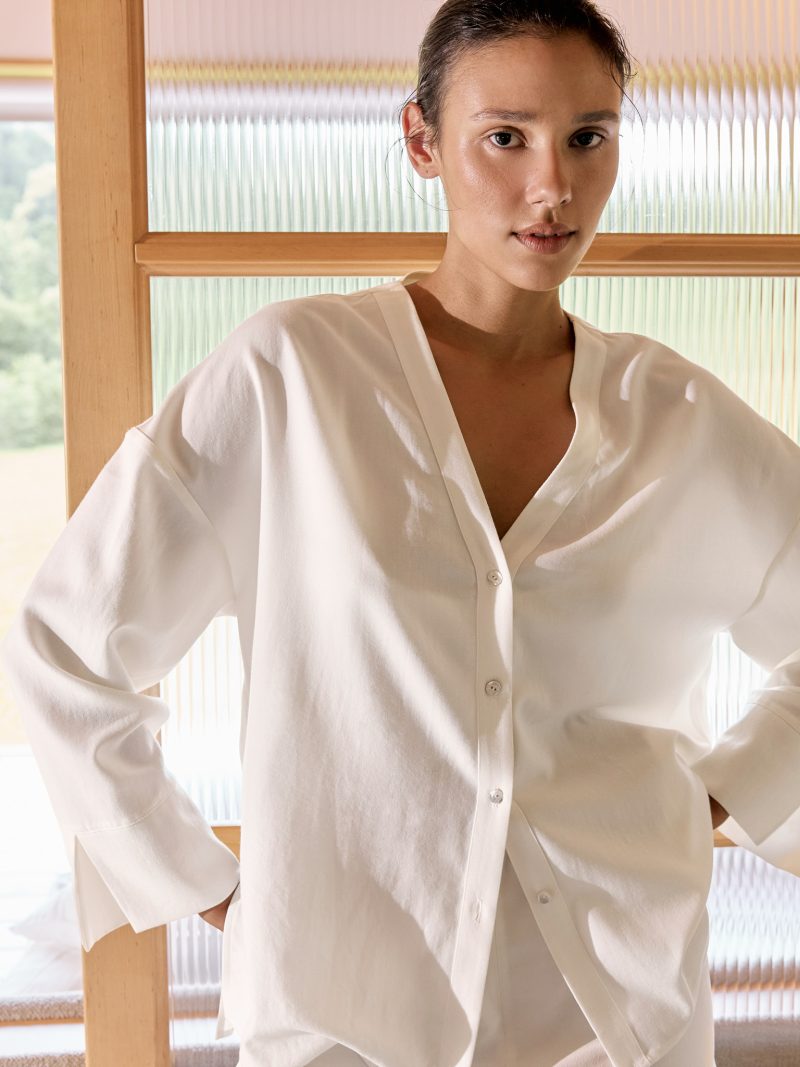 Air wool shirt