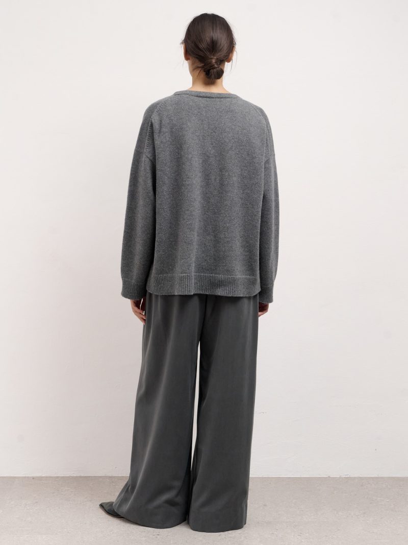 Relaxed wool-silk pants