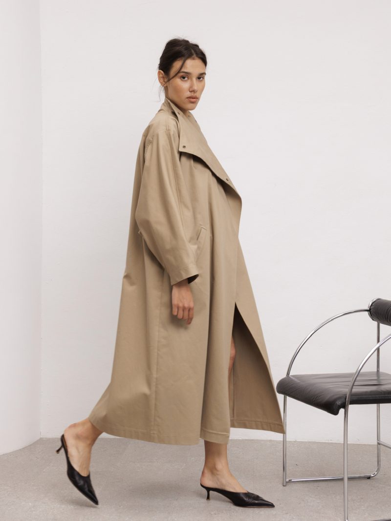 Flow trench coat