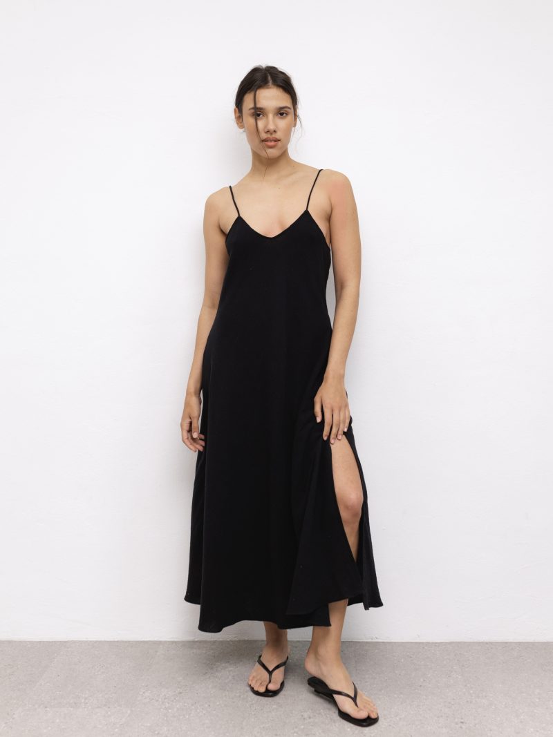 Still dress
