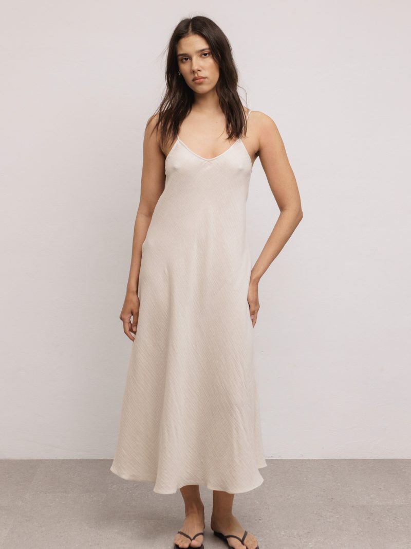 Still dress